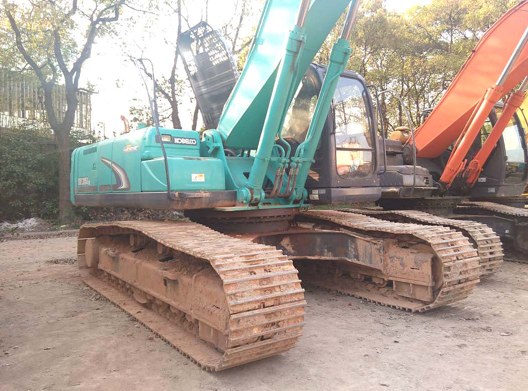 陕西咸阳市55.8万元出售神钢大挖SK350挖掘机