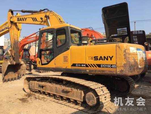 江西萍鄉市出租三一重工中挖SY215挖掘機
