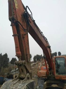 安徽宿州市13万元出售斗山中挖DH220挖掘机