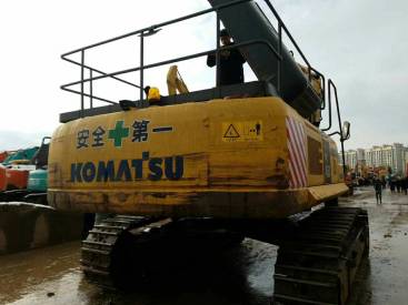 江苏苏州市81万元出售小松大挖PC450挖掘机