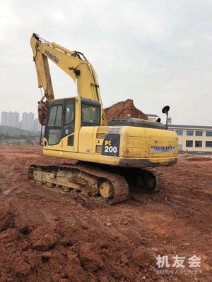 河南商丘市41万元出售小松中挖PC200挖掘机