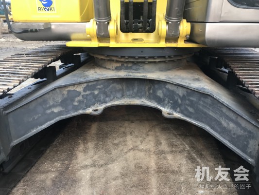 江苏苏州市75万元出售神钢大挖SK350挖掘机