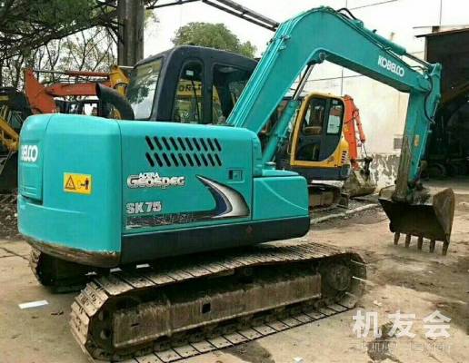 江蘇蘇州市23萬元出售神鋼小挖SK75挖掘機