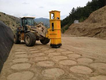 四川成都市出租天路重工液压锤TPR40打桩锤