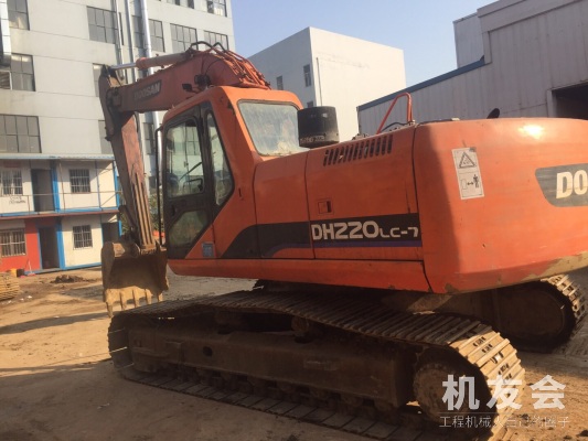 安徽合肥市20萬元出售鬥山中挖DH220挖掘機