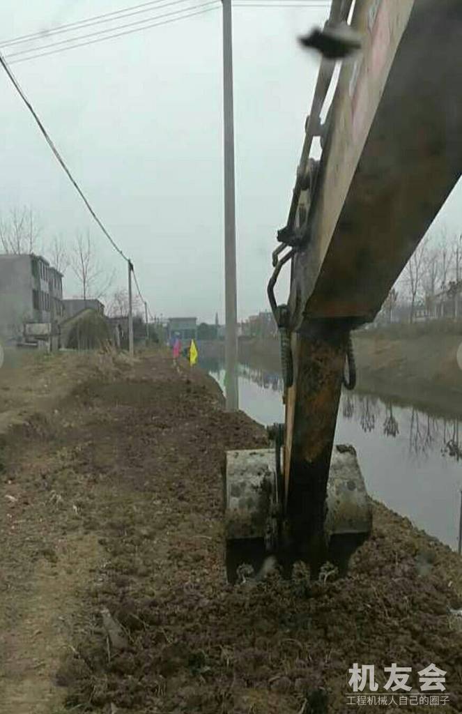 挖机人创业路之轮挖遇到大暴雨