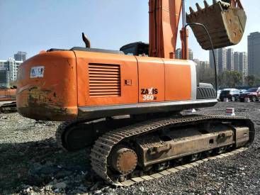 江苏苏州市68万元出售日立大挖ZX360挖掘机