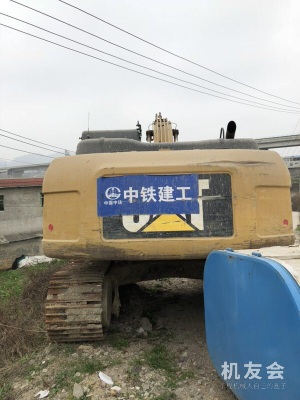 贵州贵阳市出租卡特彼勒中挖323挖掘机