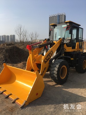 河南郑州市出租鲁宇重工3吨及3吨以下932装载机