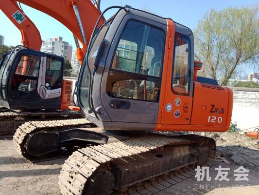 江蘇蘇州市18.8萬元出售日立小挖ZX120挖掘機