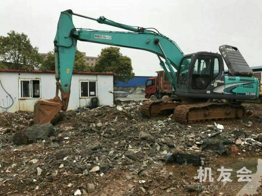 江西宜春市43万元出售神钢中挖SK200挖掘机