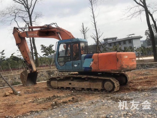 廣東韶關市10萬元出售日立中挖ZX200挖掘機