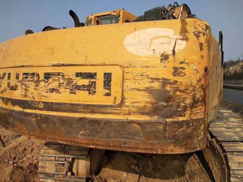 江苏苏州市10万元出售现代中挖R225挖掘机