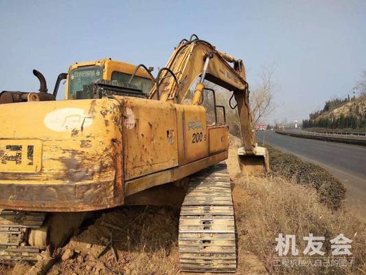 江苏苏州市10万元出售现代中挖R225挖掘机