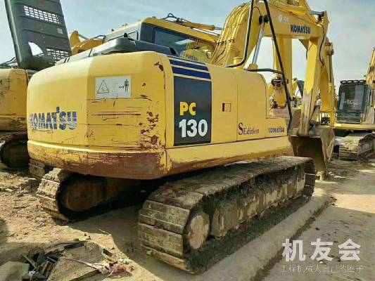 江苏苏州市18万元出售小松小挖PC130挖掘机