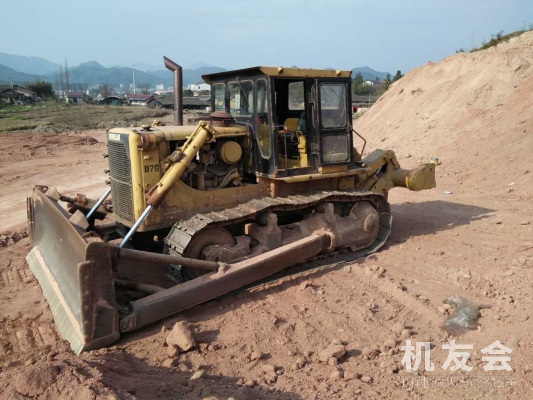 上海25萬元出售卡特彼勒220-230D7推土機