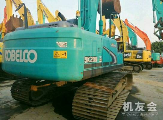 江蘇蘇州市45萬元出售神鋼中挖SK200挖掘機