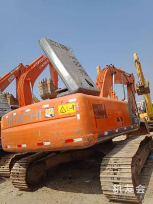 江蘇蘇州市42萬元出售日立中挖ZX240挖掘機
