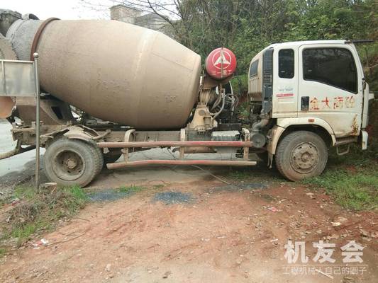湖南衡阳市100万元出售三一重工工程站60以下HLS60混凝土搅拌站