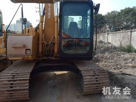 江苏苏州市21万元出售卡特彼勒小挖312挖掘机