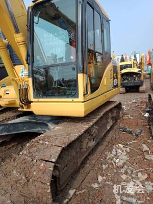 江蘇蘇州市26萬元出售小鬆小挖PC130挖掘機