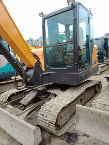 江苏苏州市13万元出售三一重工迷你挖SY55挖掘机