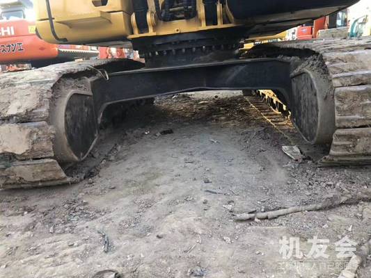 江苏苏州市28万元出售卡特彼勒中挖320挖掘机