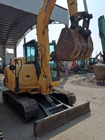 江苏苏州市12万元出售小松小挖PC56挖掘机