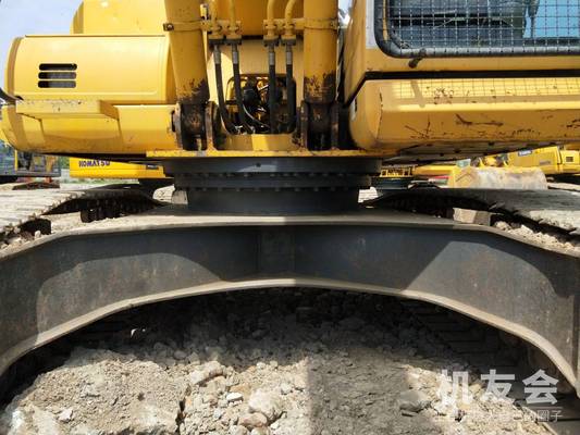 四川资阳市45万元出售小松中挖PC240挖掘机
