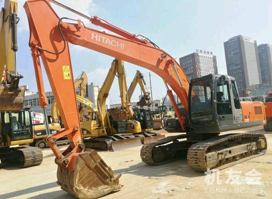 江西撫州市45萬元出售日立中挖ZX200挖掘機