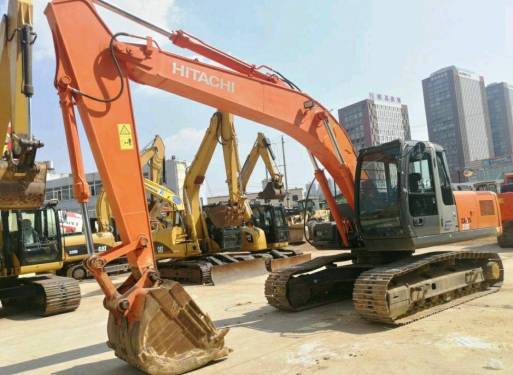 江西撫州市45萬元出售日立中挖ZX200挖掘機