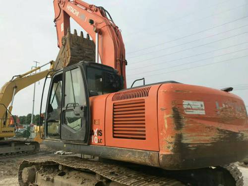 河南三门峡市36万元出售日立中挖ZX200挖掘机