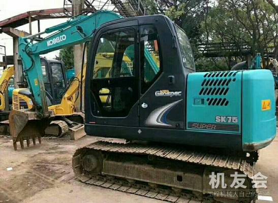 湖南衡陽市23萬元出售神鋼小挖SK75挖掘機