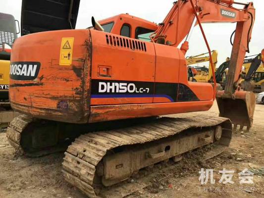 广西河池市22万元出售斗山中挖DH150挖掘机