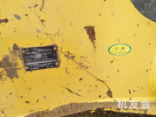 北京14.5万元出售小松迷你挖PC56挖掘机