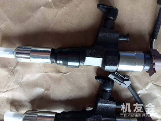j05e j08e喷油嘴总成
