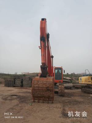 内蒙古鄂尔多斯市65万元出售斗山大挖DH370挖掘机