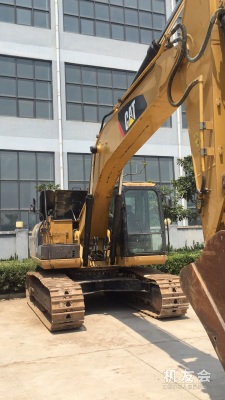 河南鄭州市出租卡特彼勒中挖320挖掘機