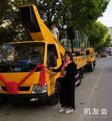 确认过眼神，我相中了柳工PTT160C高空作业车！