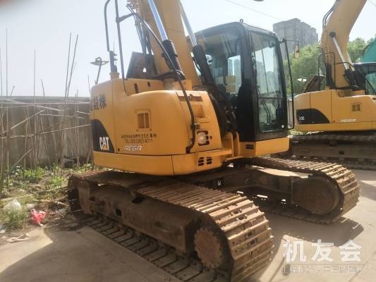 江苏苏州市31万元出售卡特彼勒小挖313挖掘机