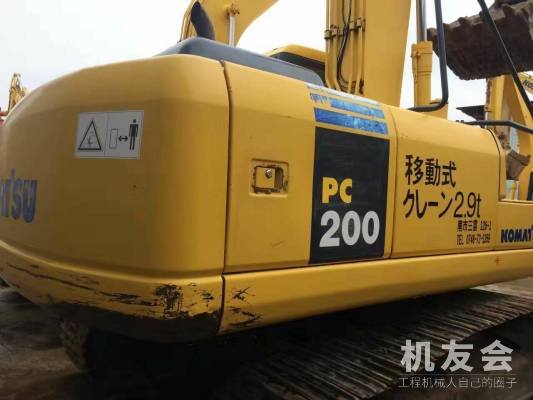 江苏苏州市35.5万元出售小松中挖PC200挖掘机