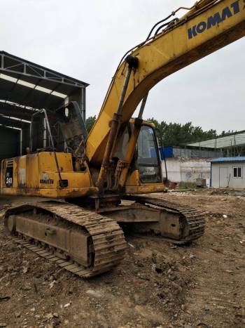 安徽宿州市15萬元出售中聯重科小挖ZE230E挖掘機