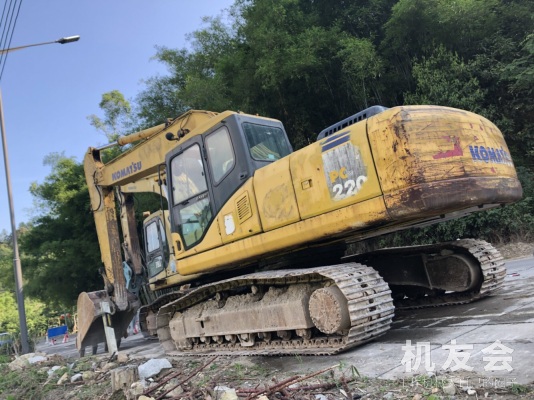 廣東肇慶市出租卡特彼勒大挖長期有大小挖機租賃挖掘機