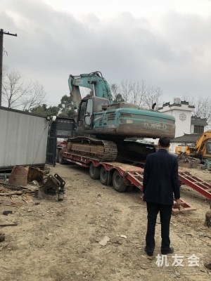 四川樂山市出租神鋼大挖SK350挖掘機
