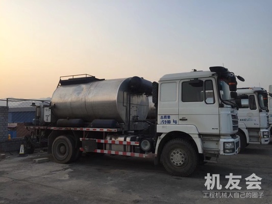 北京48万元出售欧亚机械EA 860沥青洒布车
