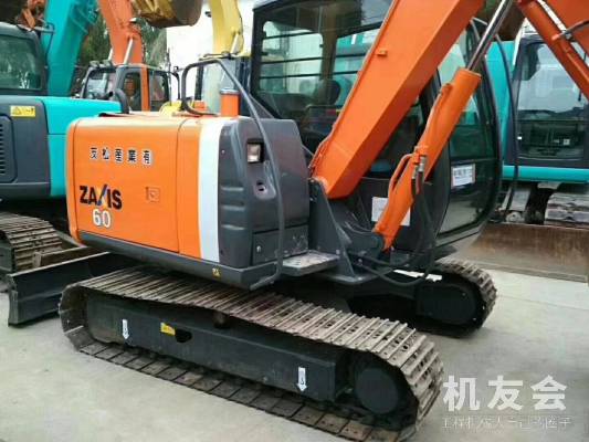 江蘇蘇州市28萬元出售日立小挖ZX60挖掘機