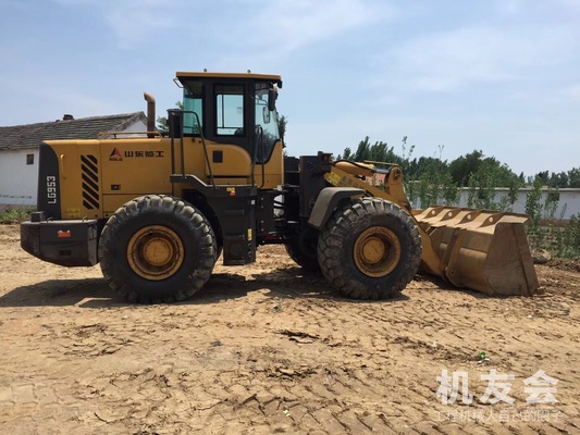 山东济宁市16.5万元出售山东临工5吨LG953装载机