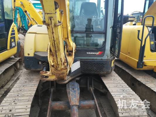 江苏苏州市8.2万元出售洋马迷你挖55挖掘机