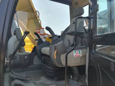 江蘇蘇州市42萬元出售卡特彼勒小挖312挖掘機