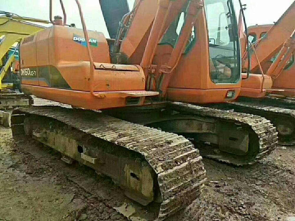 安徽合肥市21万元出售斗山小挖DH150挖掘机